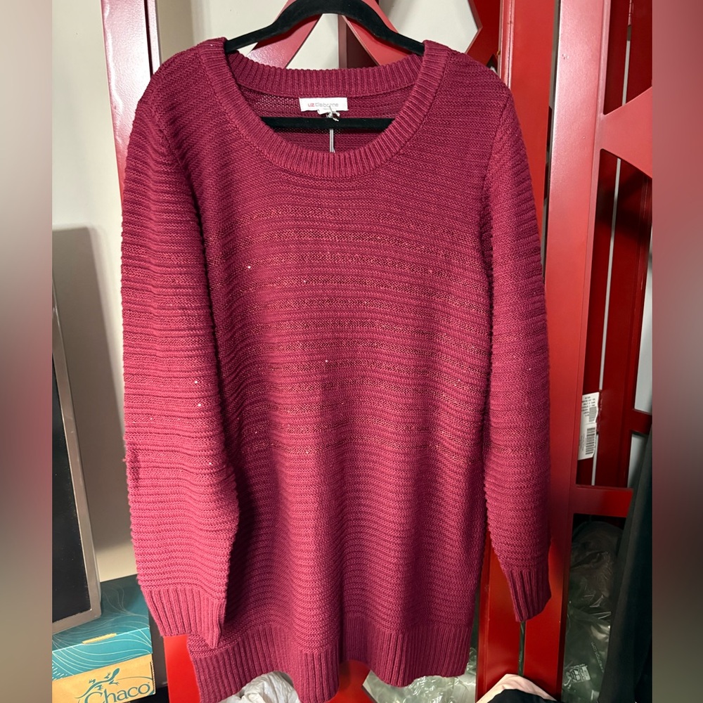 Liz Claiborne Deep Red Crew Neck Sweater